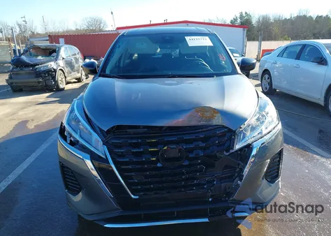 2025 Nissan Kicks Play S из США, поврежденный, VIN 3N1CP5BVXSL477218